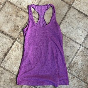 Lululemon tank size 2